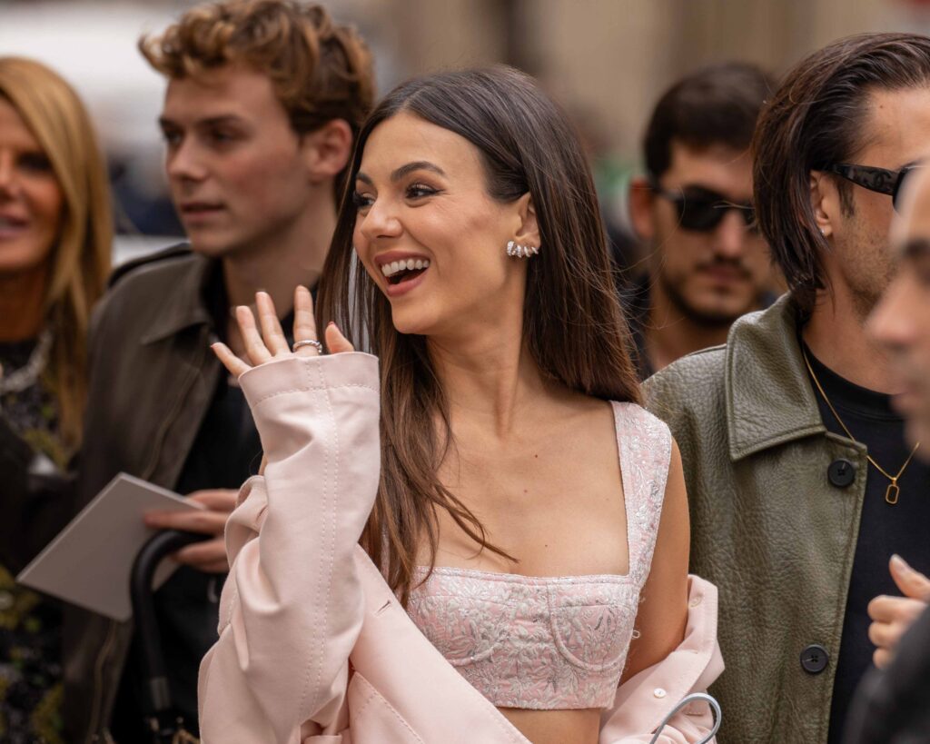 Victoria Justice Street Style at Giambattista Valli SS25 Paris Fashion Week