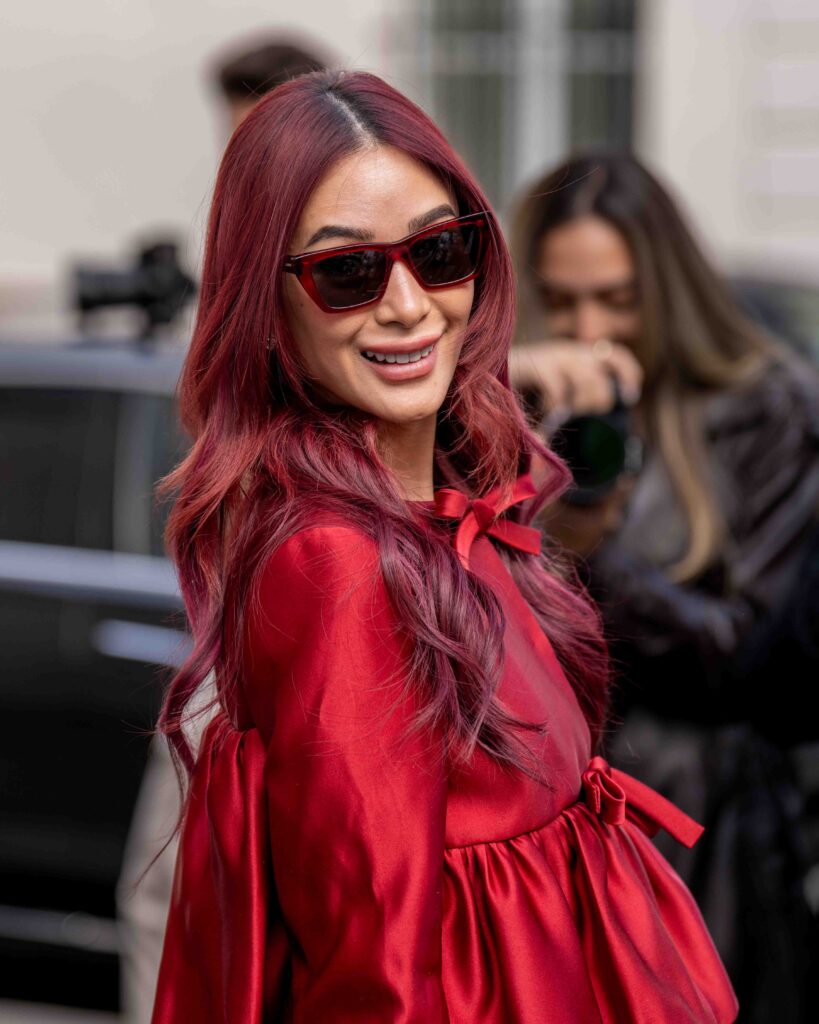 Heart Evangelista Street Style Giambattista Valli FW25 Paris Fashion Week