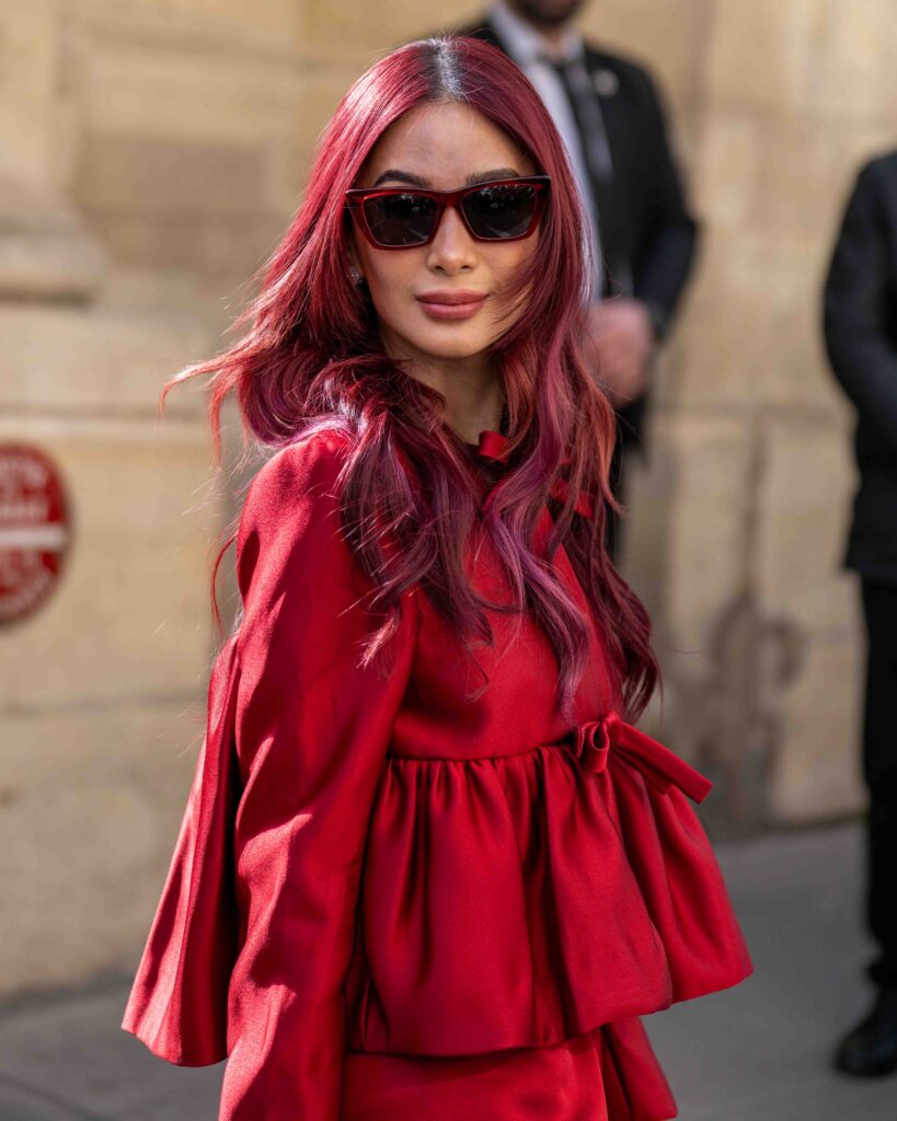 Heart Evangelista Street Style Giambattista Valli FW25 Paris Fashion Week